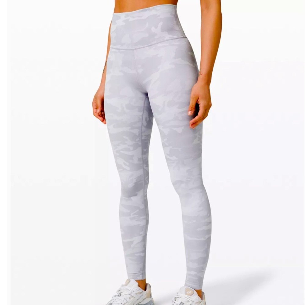 Lululemon White Camo Wunder Under 25” Pant